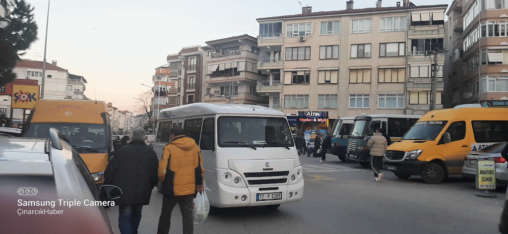 Her Perşembe Trafik Kaosu Devam Ediyor.