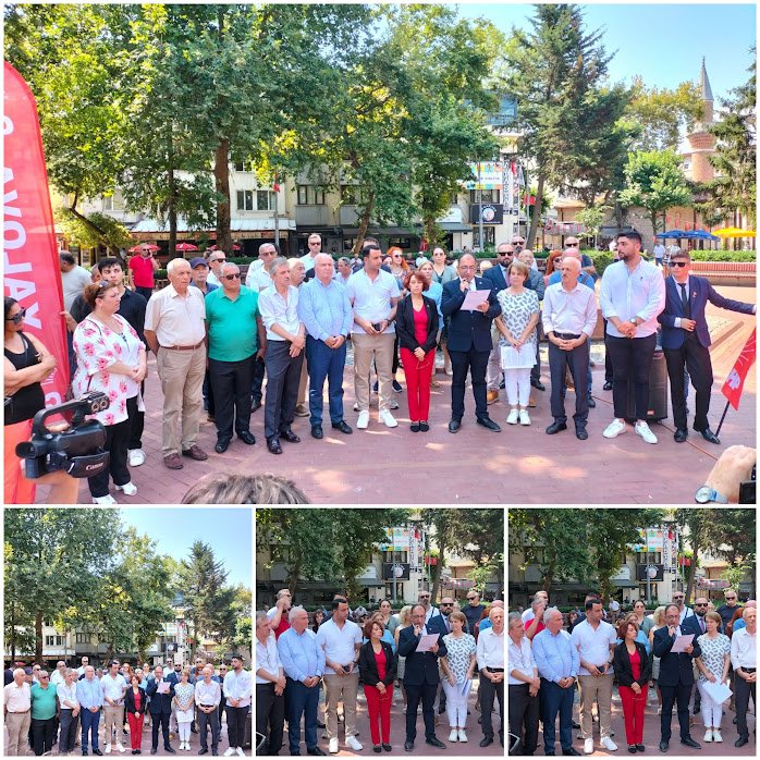 CHP Yalova İl Başkanlığı Yeni Eğtim Sistemine Karşı Basın Açıklamsı Yaptı